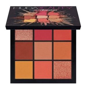 Huda Beauty Coral Obsessions Eyeshadow Palette